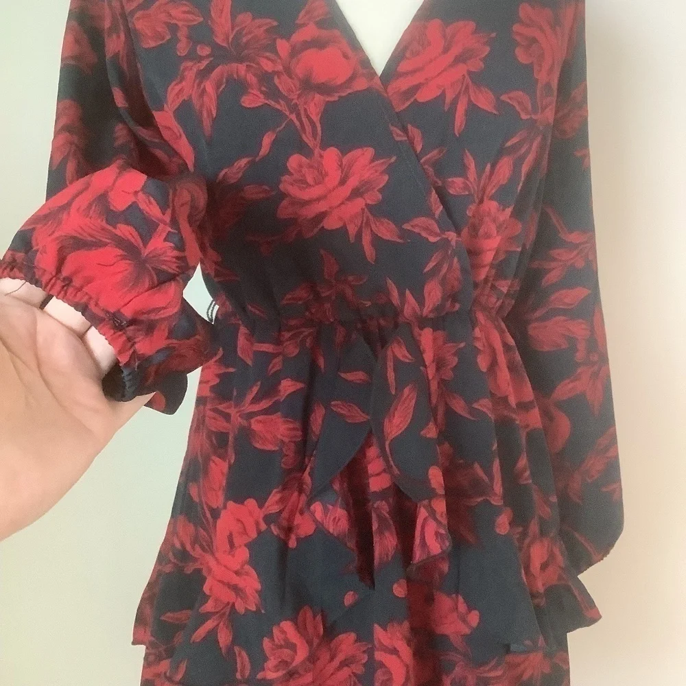 NEW Women Dress V Neck Floral Mini Party Dress M - Picture 2 of 14